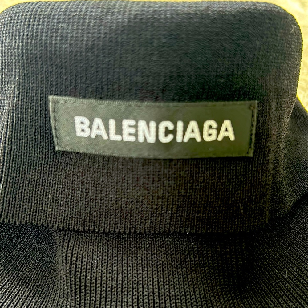 Brand new BALENCIAGA black turtleneck. Unisex Size XS